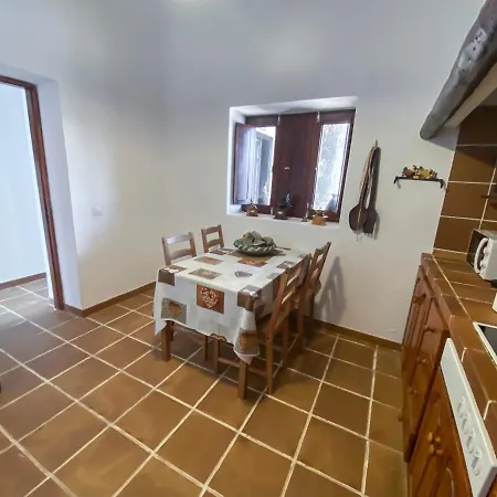 Apartamento La Troja Apartment